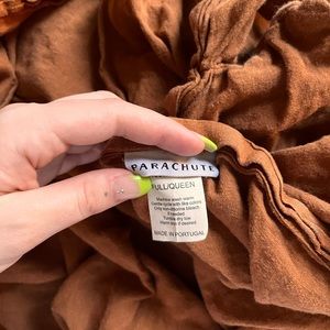 Parachute terracotta queen linen duvet with standard pillow case x2